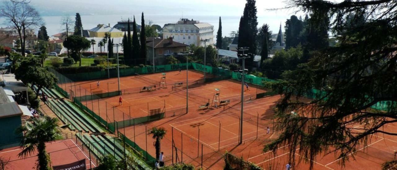Apt Tennis Prime Location, Parking, Near Beach, Self Check-In Apartment Опатия Екстериор снимка